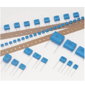 Plastic film capacitor